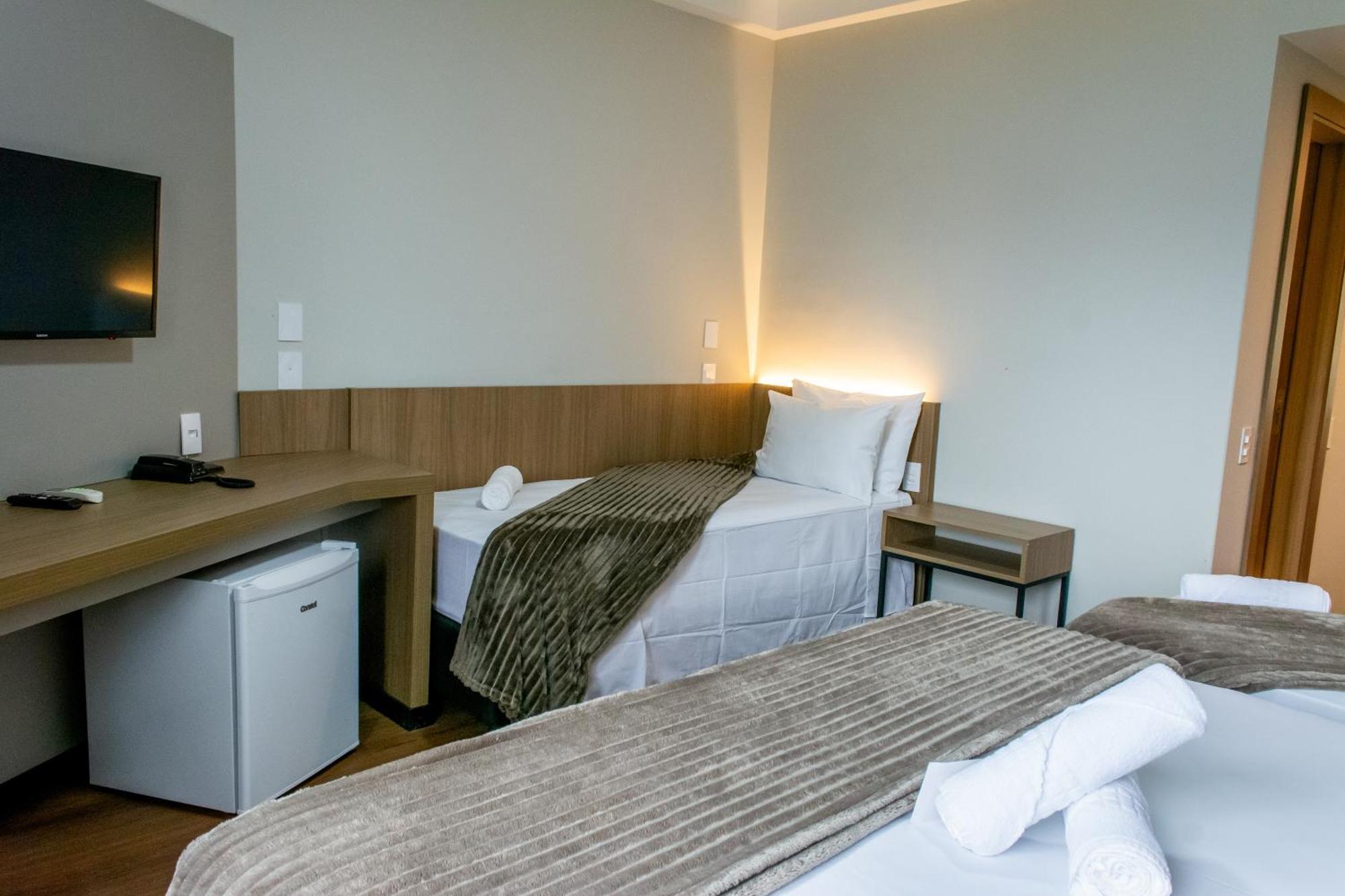 Hotel Evora By Rede Sagres Florianópolis Екстериор снимка
